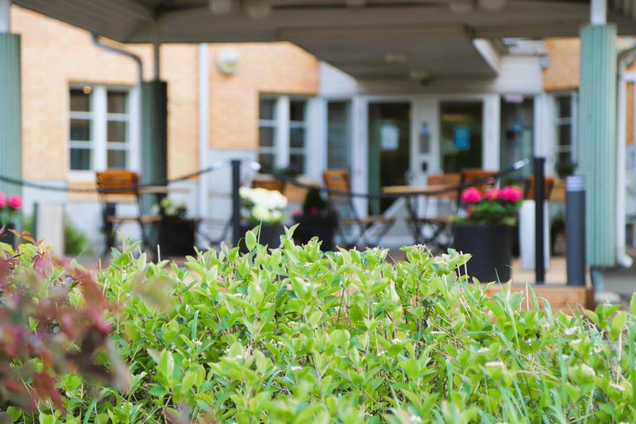 Hotel Jokipuisto 3*